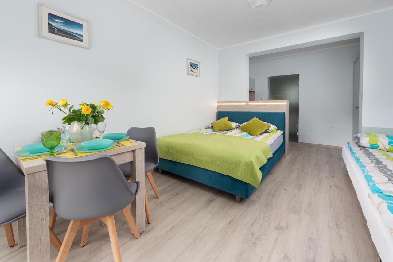 Roza Baltyku - Apartamenty I Pokoje A Dębki Eksteriør billede